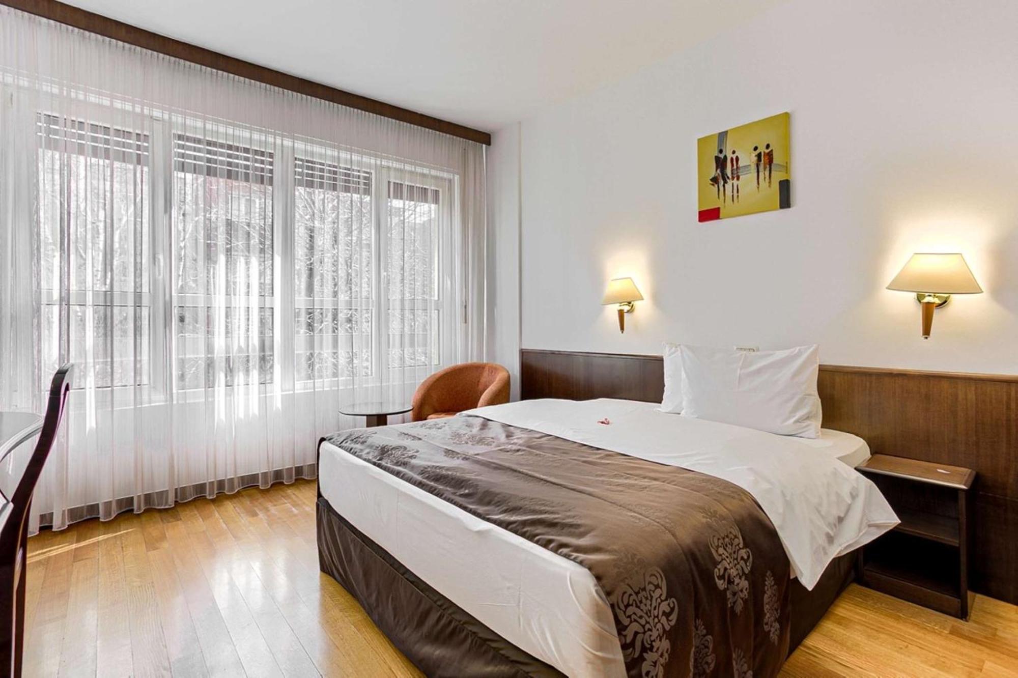 Best Western Central Hotel アラド エクステリア 写真